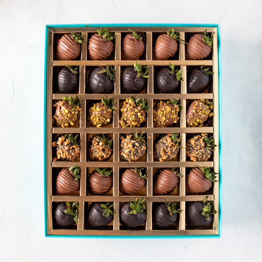 30 قطعة من الفراولة المغطاة بالشوكولاتة